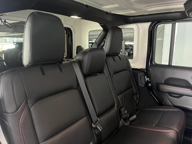 JEEP WRANGLER UNLIMITED