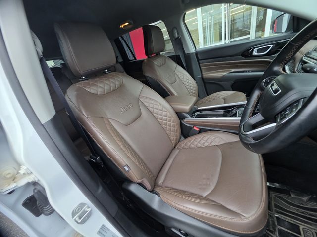 JEEP COMMANDER