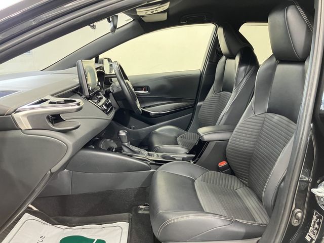 COROLLA TOURING HYBRID