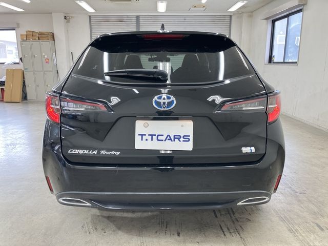 COROLLA TOURING HYBRID
