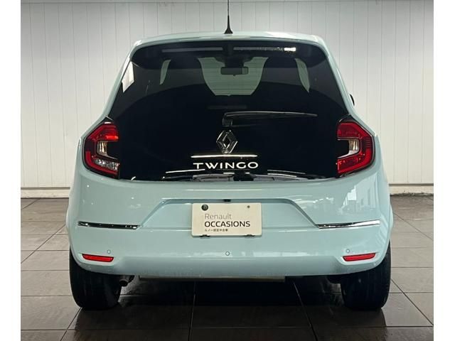 RENAULT TWINGO