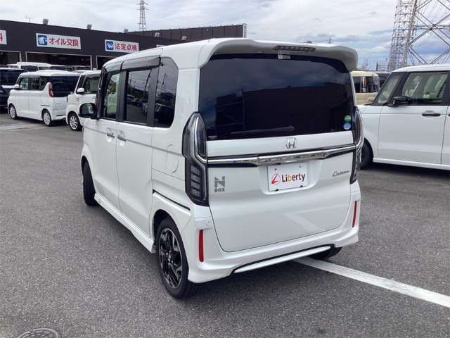 N BOX CUSTOM