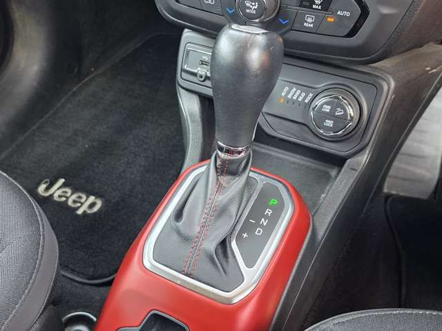JEEP Renegade 4WD
