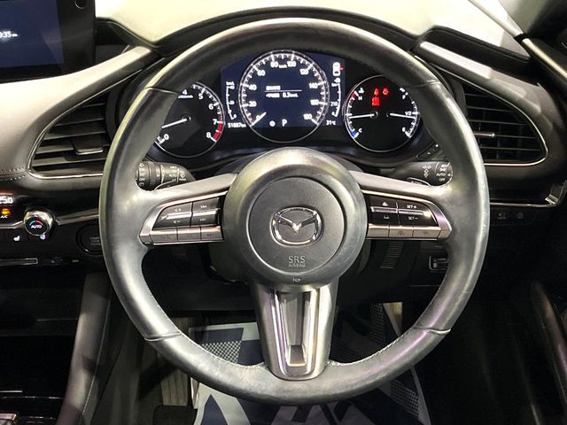 MAZDA3 FASTBACK