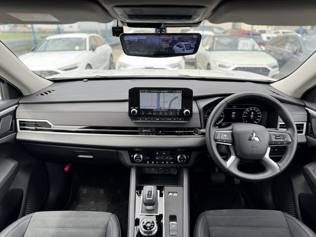 OUTLANDER PHEV