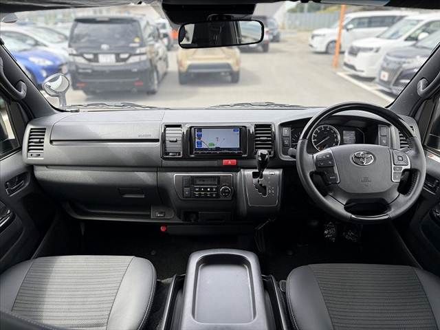 HIACE van 4WD