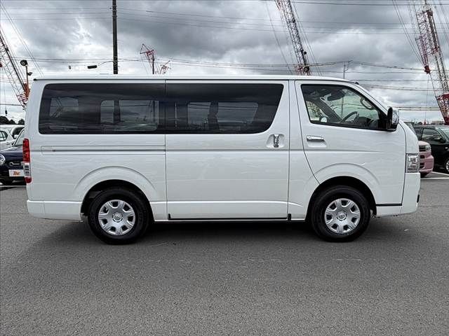 HIACE van 4WD