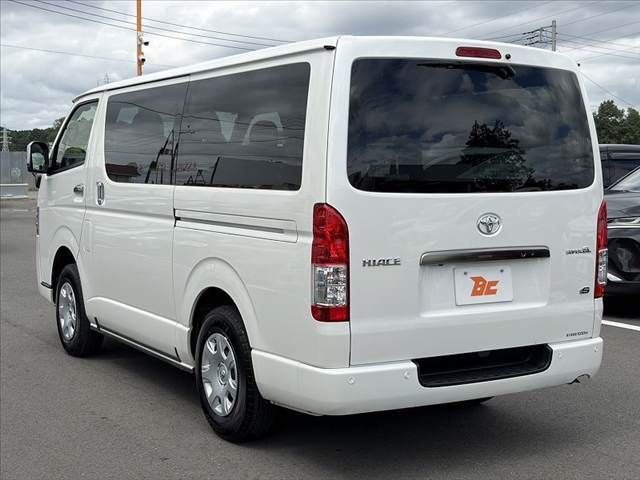 HIACE van 4WD