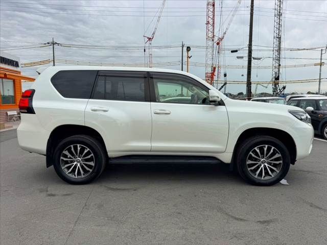 LANDCRUISER PRADO