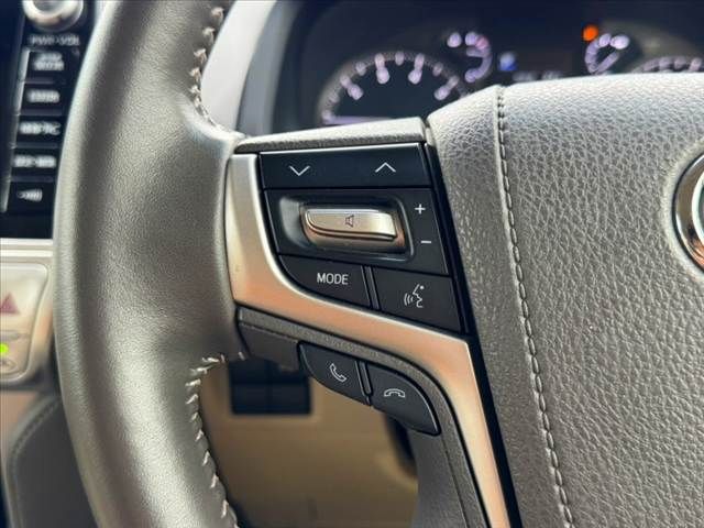 LANDCRUISER PRADO