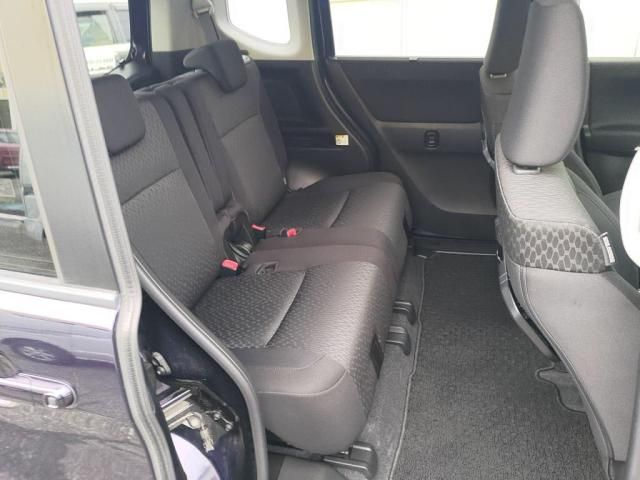 DELICA D:2 CUSTOM 4WD