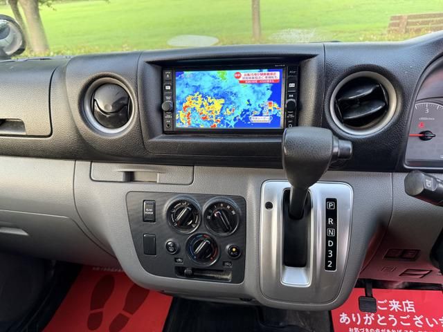 NV350 CARAVAN 4WD