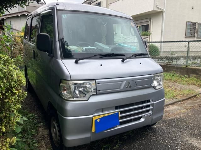 MINICAB van
