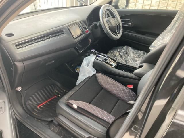 VEZEL HYBRID 4WD