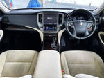 CROWN sedan hybrid