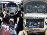 CROWN sedan hybrid