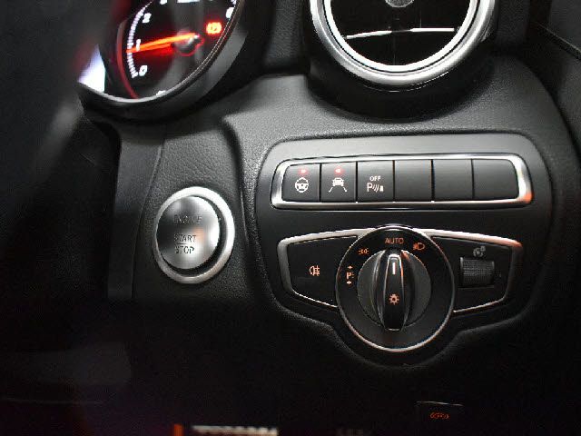 MERCEDES BENZ C class sedan