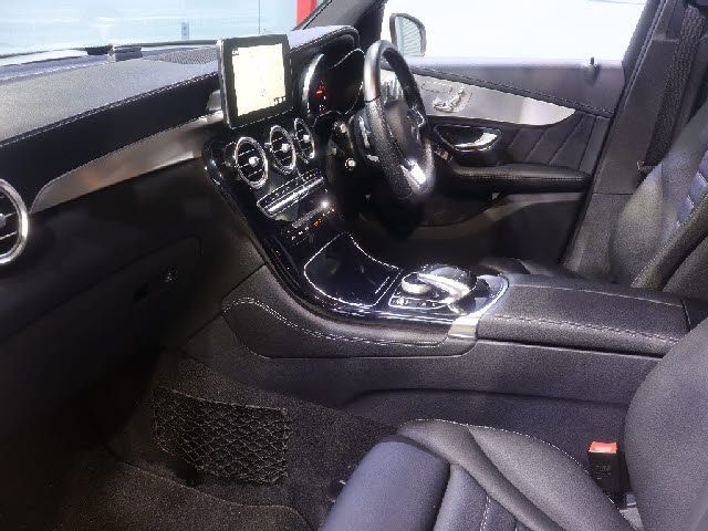 MERCEDES BENZ GLC class