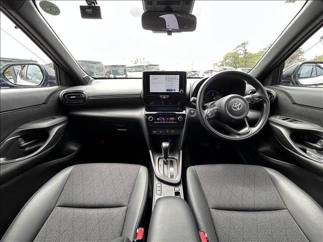 YARIS CROSS HYBRID