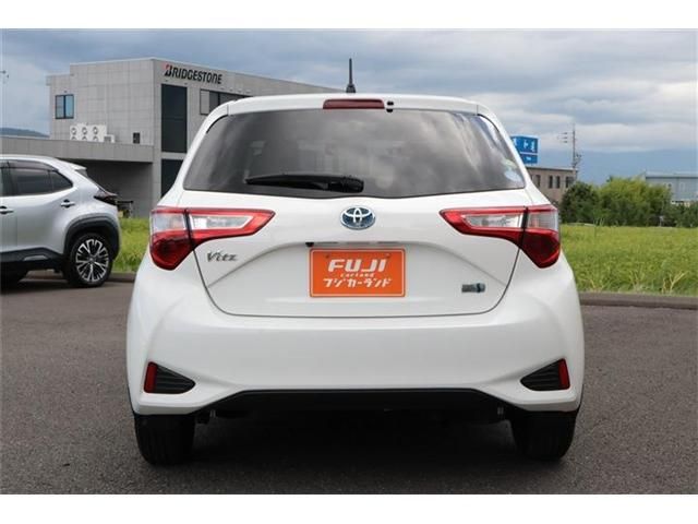 VITZ HYBRID