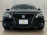 CROWN sedan hybrid