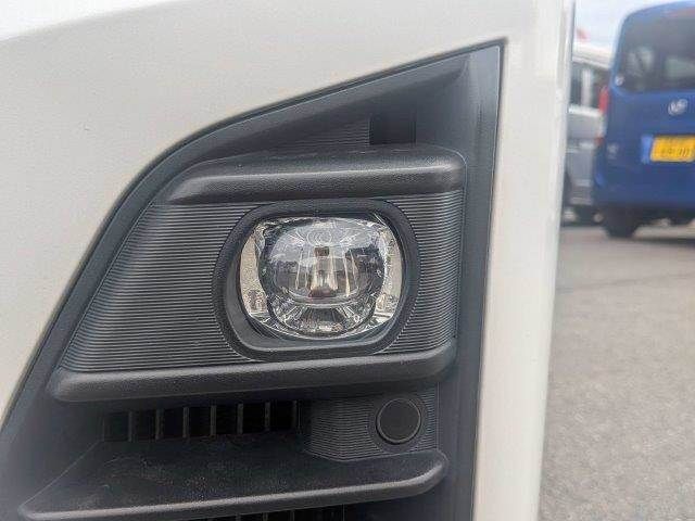 CARAVAN van 2WD