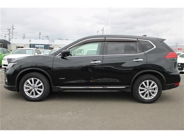 X-TRAIL HYBRID 4WD