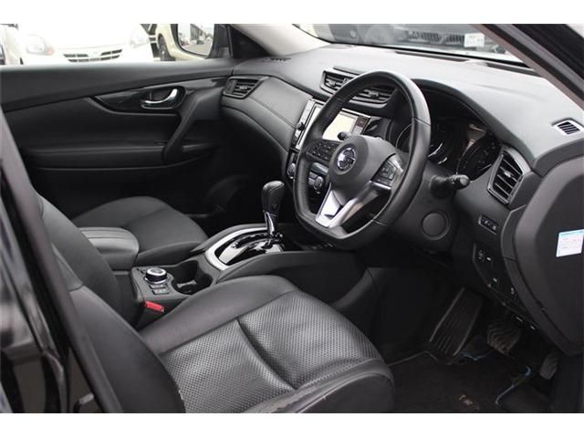 X-TRAIL HYBRID 4WD