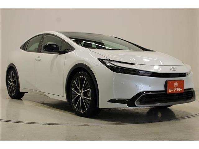 PRIUS 4WD