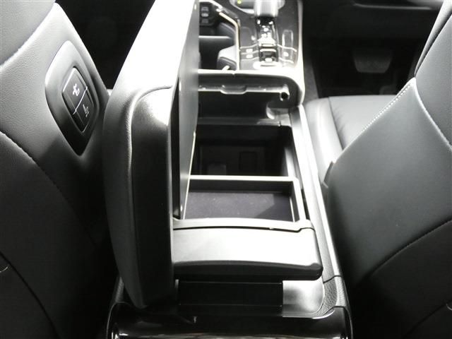 CROWN ESTATE 4WD