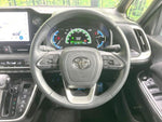 VOXY HYBRID