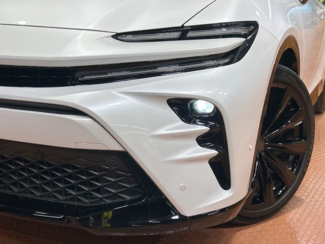 CROWN SPORT