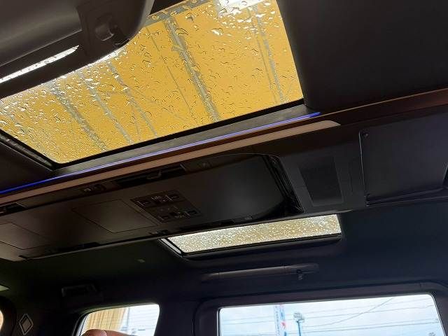 VELLFIRE  HYBRID 4WD