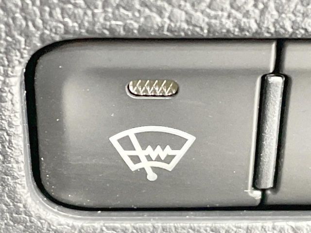 PRIUS 4WD