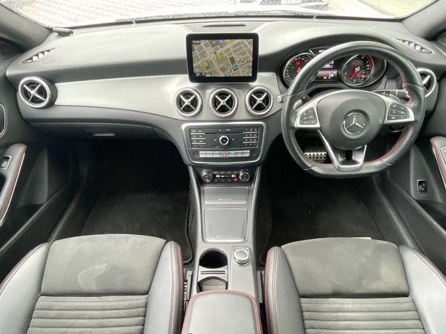 MERCEDES BENZ CLA class