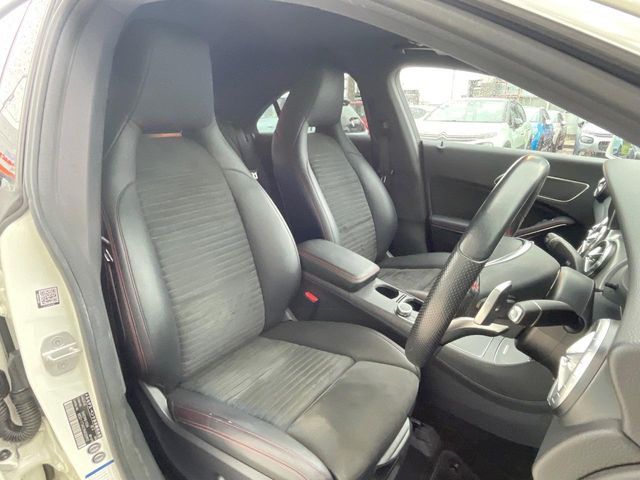 MERCEDES BENZ CLA class