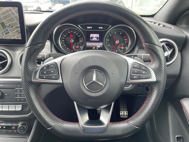 MERCEDES BENZ CLA class
