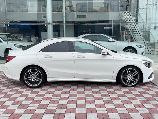 MERCEDES BENZ CLA class