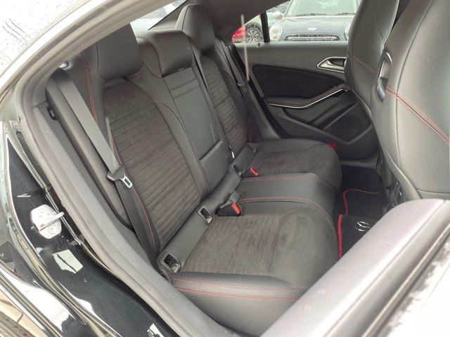 MERCEDES BENZ CLA class
