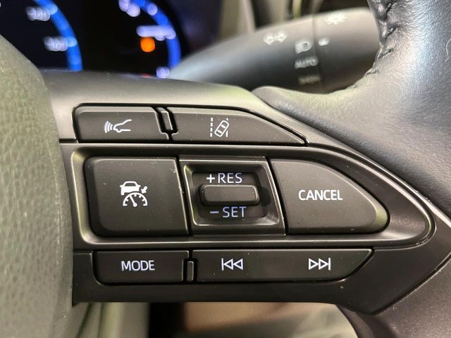 YARIS CROSS HYBRID
