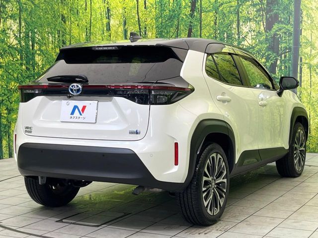 YARIS CROSS HYBRID