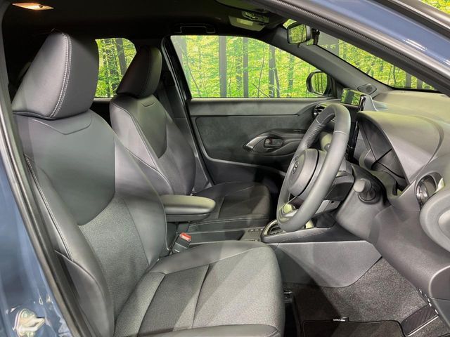 YARIS CROSS HYBRID