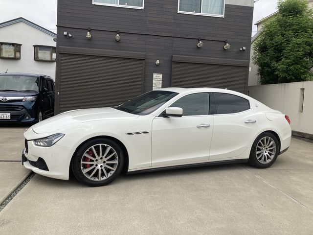 MASERATI GHIBLI Sedan