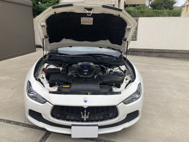 MASERATI GHIBLI Sedan