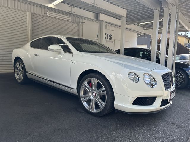 BENTLEY coupe
