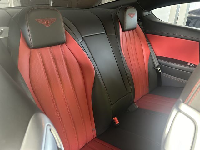 BENTLEY coupe