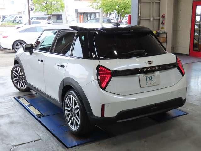 MINI COOPER 5DOOR