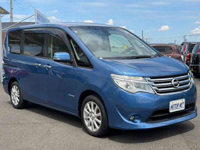 SERENA  S-HYBRID 4WD