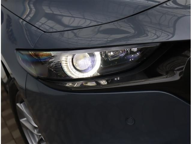 MAZDA3 FASTBACK