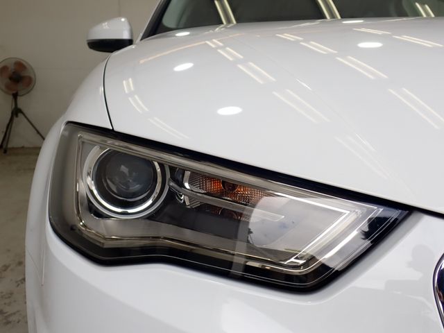AUDI A3 Sedan